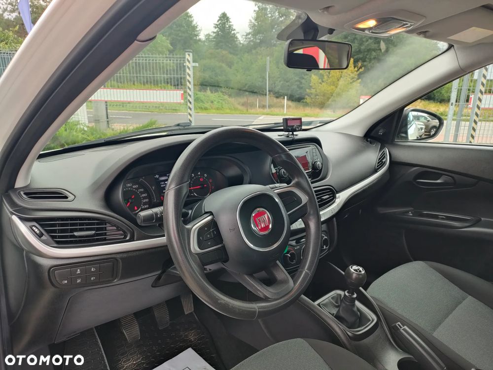 Fiat Tipo 1.4 16V Easy - 15