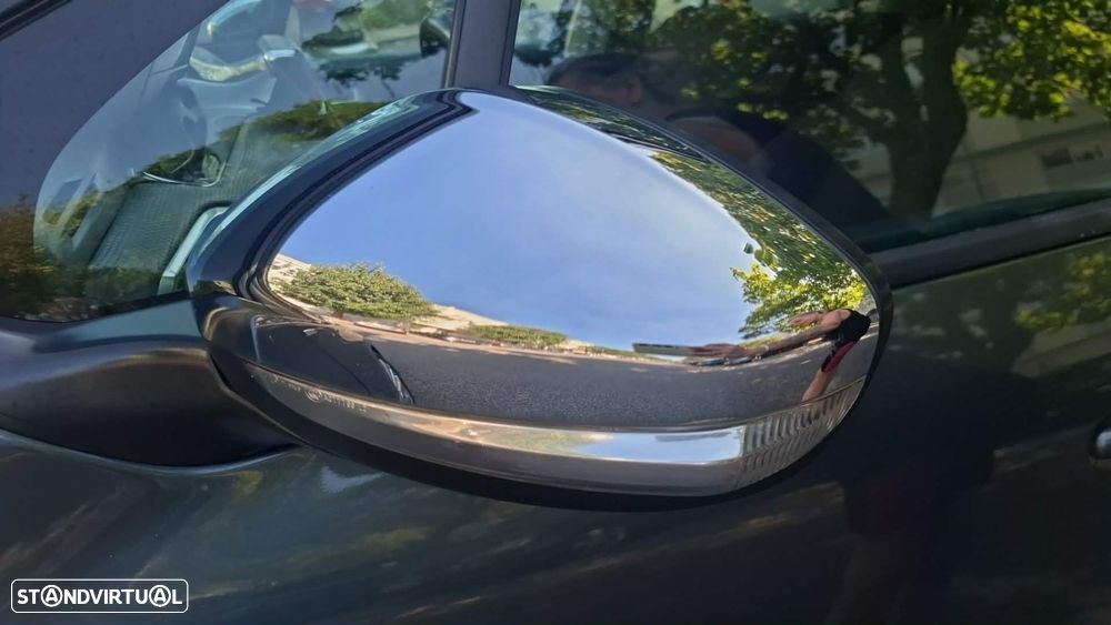 Peugeot 208 1.2 PureTech Style - 9