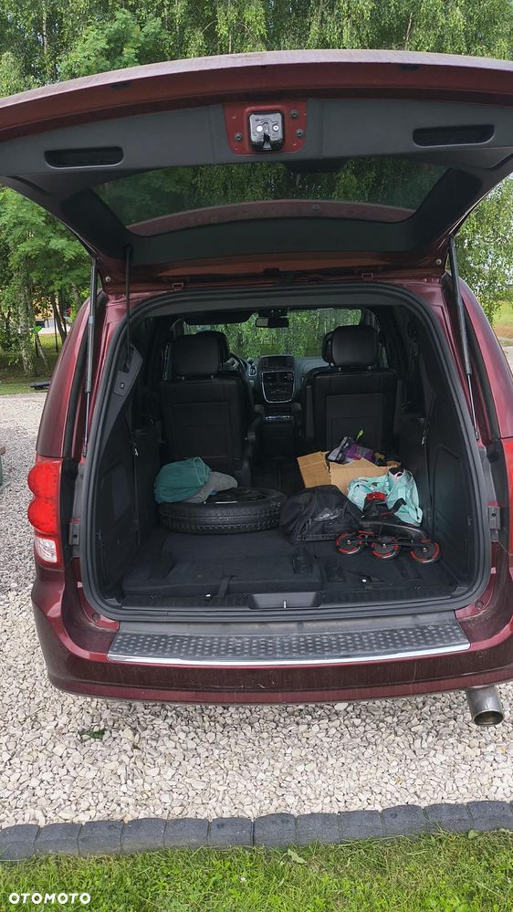 Dodge Grand Caravan 3.6 R/T - 14
