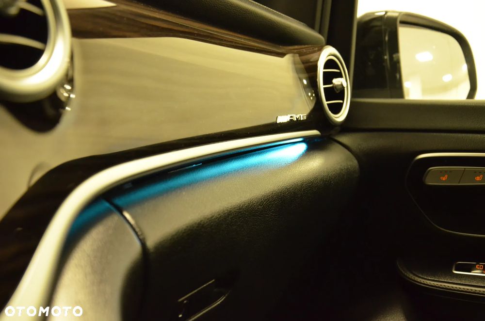 Mercedes-Benz Klasa V 250 d 4-Matic Avantgarde 7G-Tronic (d³ugi) - 26