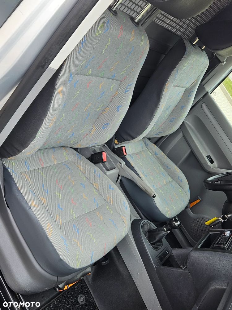 Volkswagen CADDY - 24