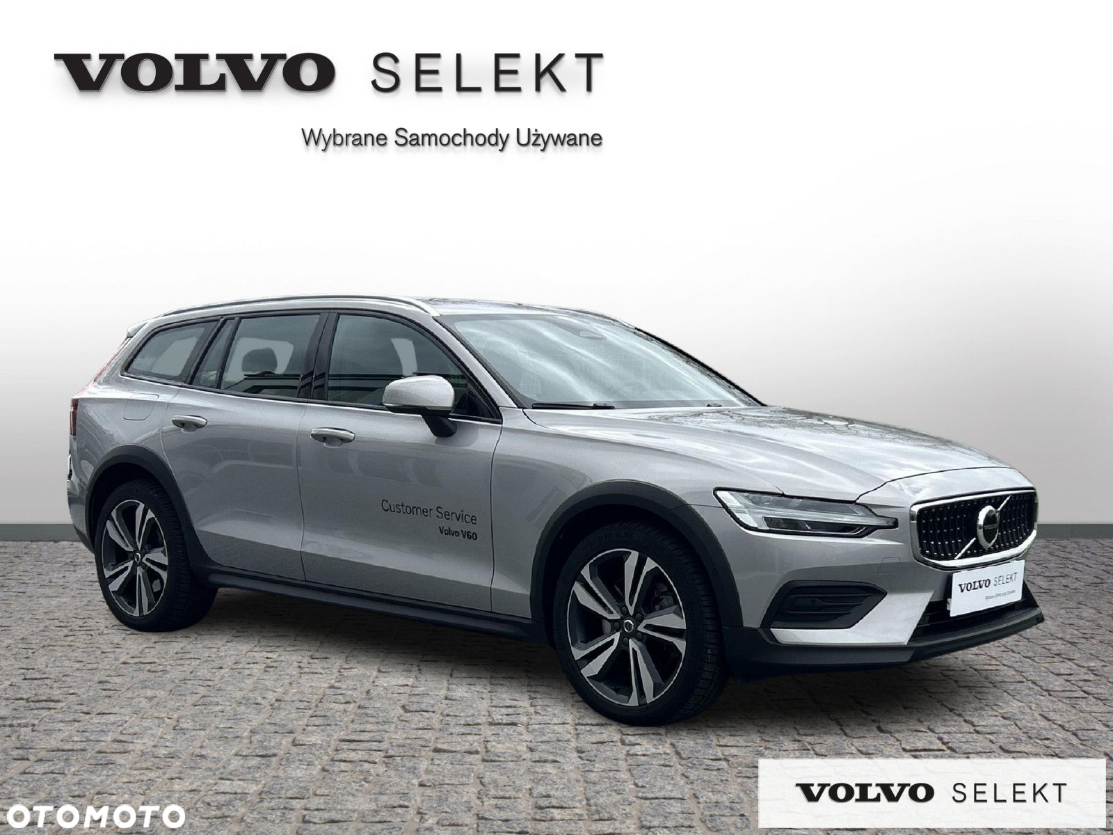 Volvo V60 Cross Country - 8