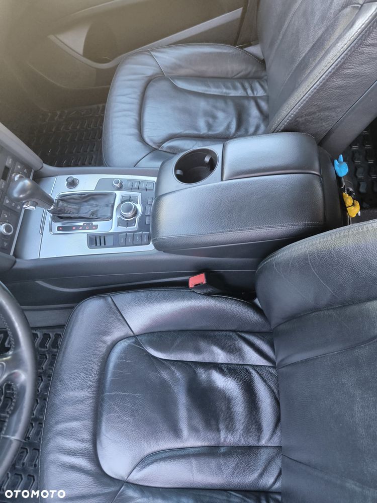 Audi Q7 - 14