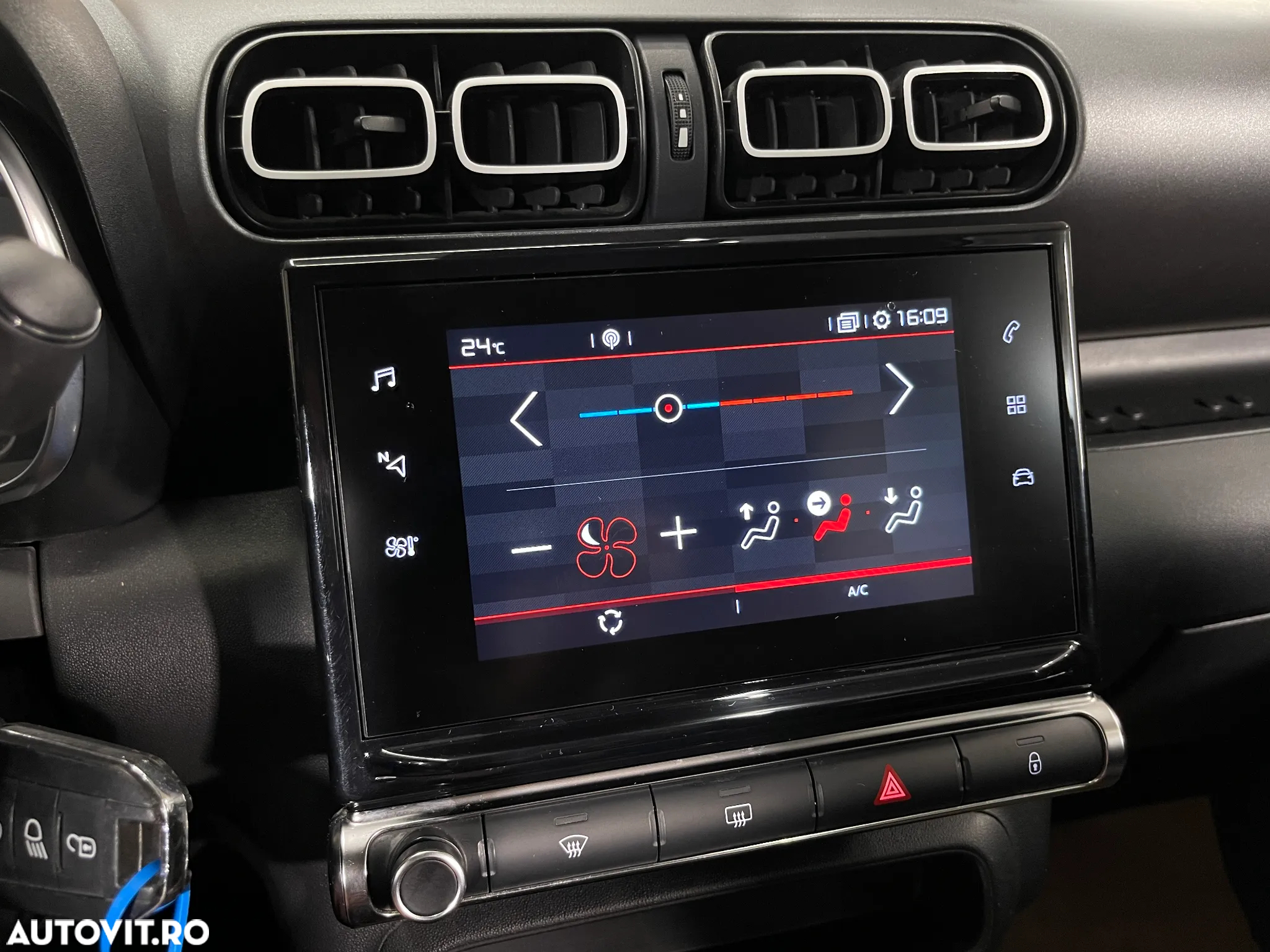 Citroën C3 AIRCROSS BlueHDI 120 Stop & Start EAT6 FEEL PACK - 17