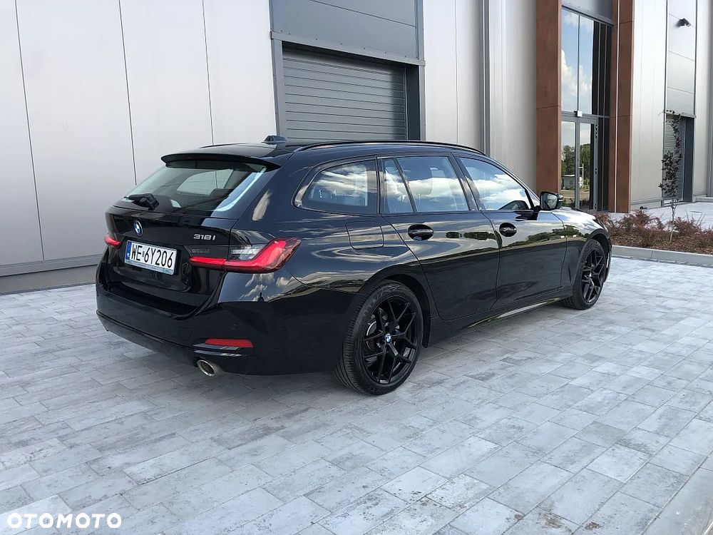 BMW Seria 3 318i Sport Line - 3