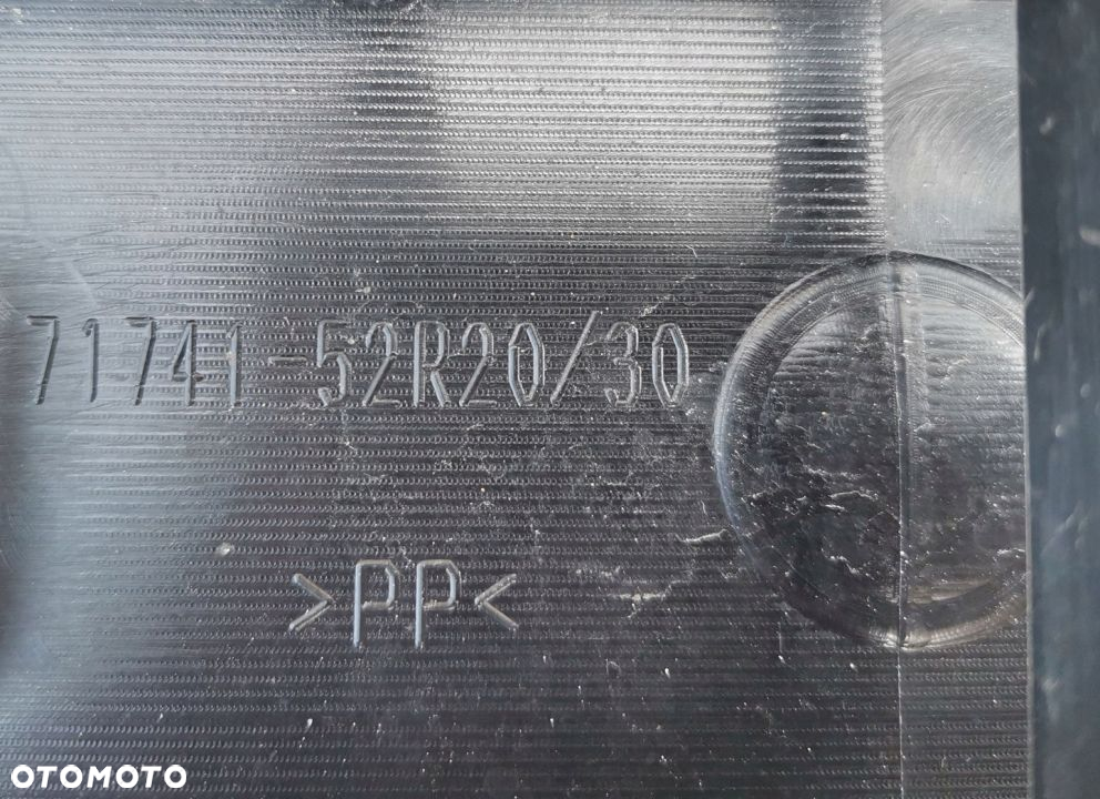 Atrapa Gril Grill znaczek Suzuki Swift MK8 2018- - 4