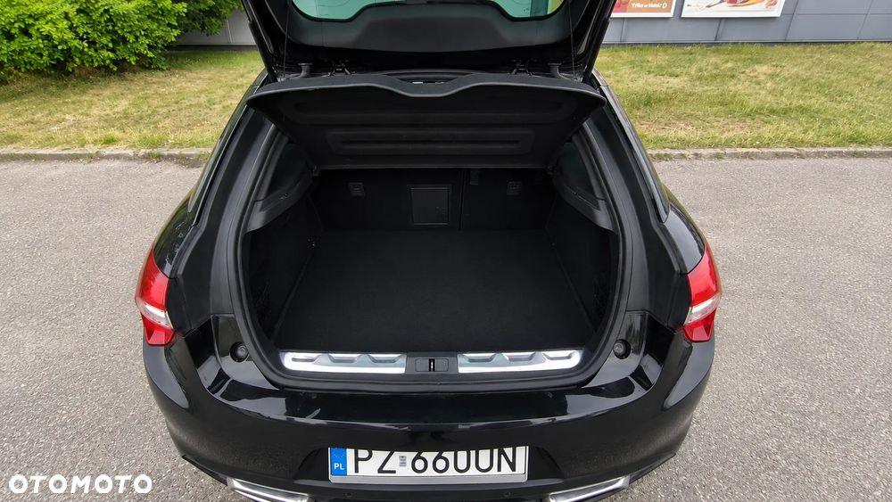 DS Automobiles DS 5 - 9