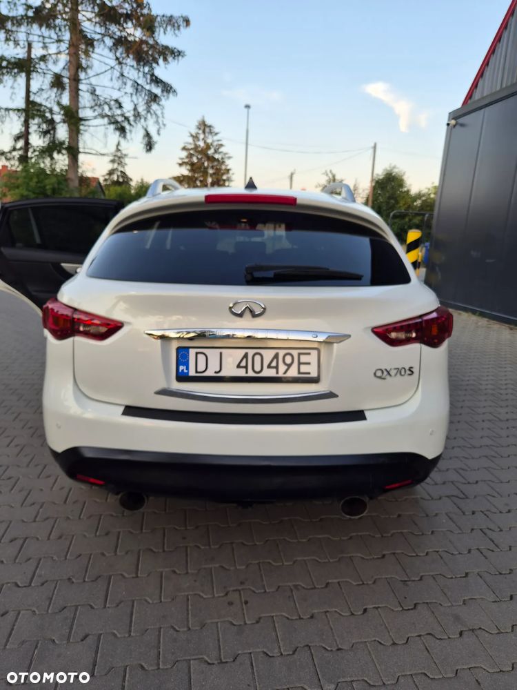 Infiniti QX70 3.7 S Premium - 19