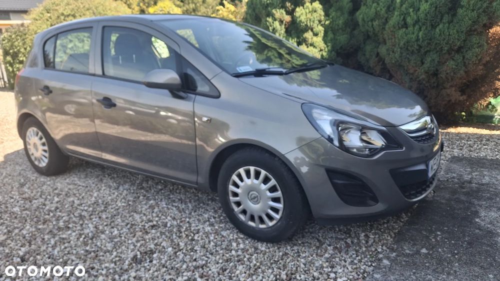 Opel Corsa 1.2 16V Edition / Active - 1