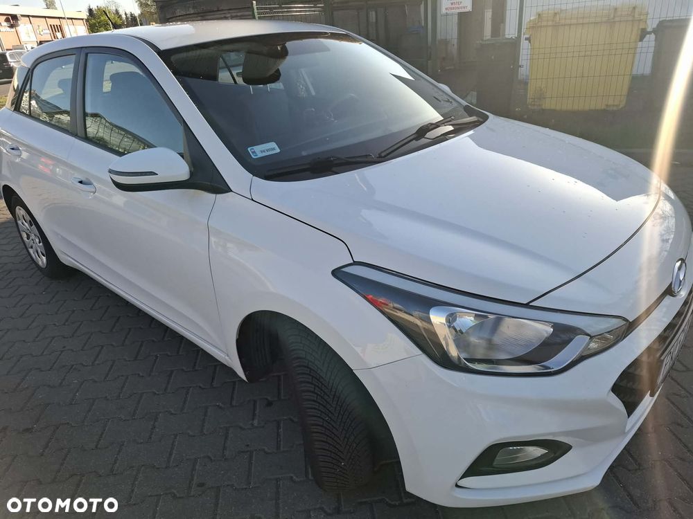 Hyundai i20 1.2 Classic Plus - 3
