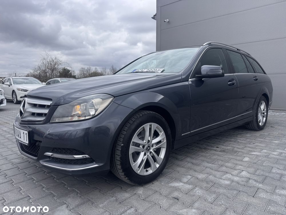 Mercedes-Benz Klasa C 200 CDI DPF (BlueEFFICIENCY) Elegance - 3