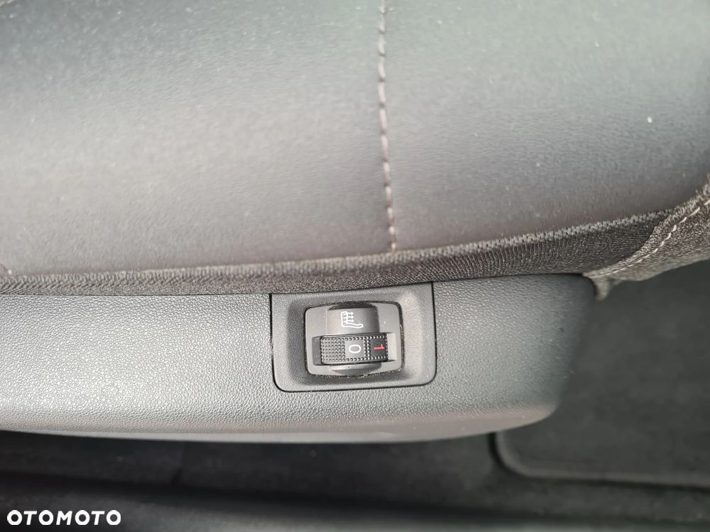 Citroën C3 Aircross 1.2 PureTech Plus S&S EAT6 - 18