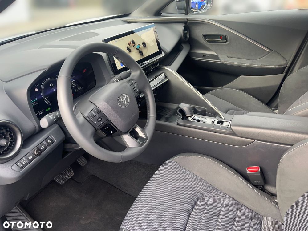 Toyota C-HR - 5