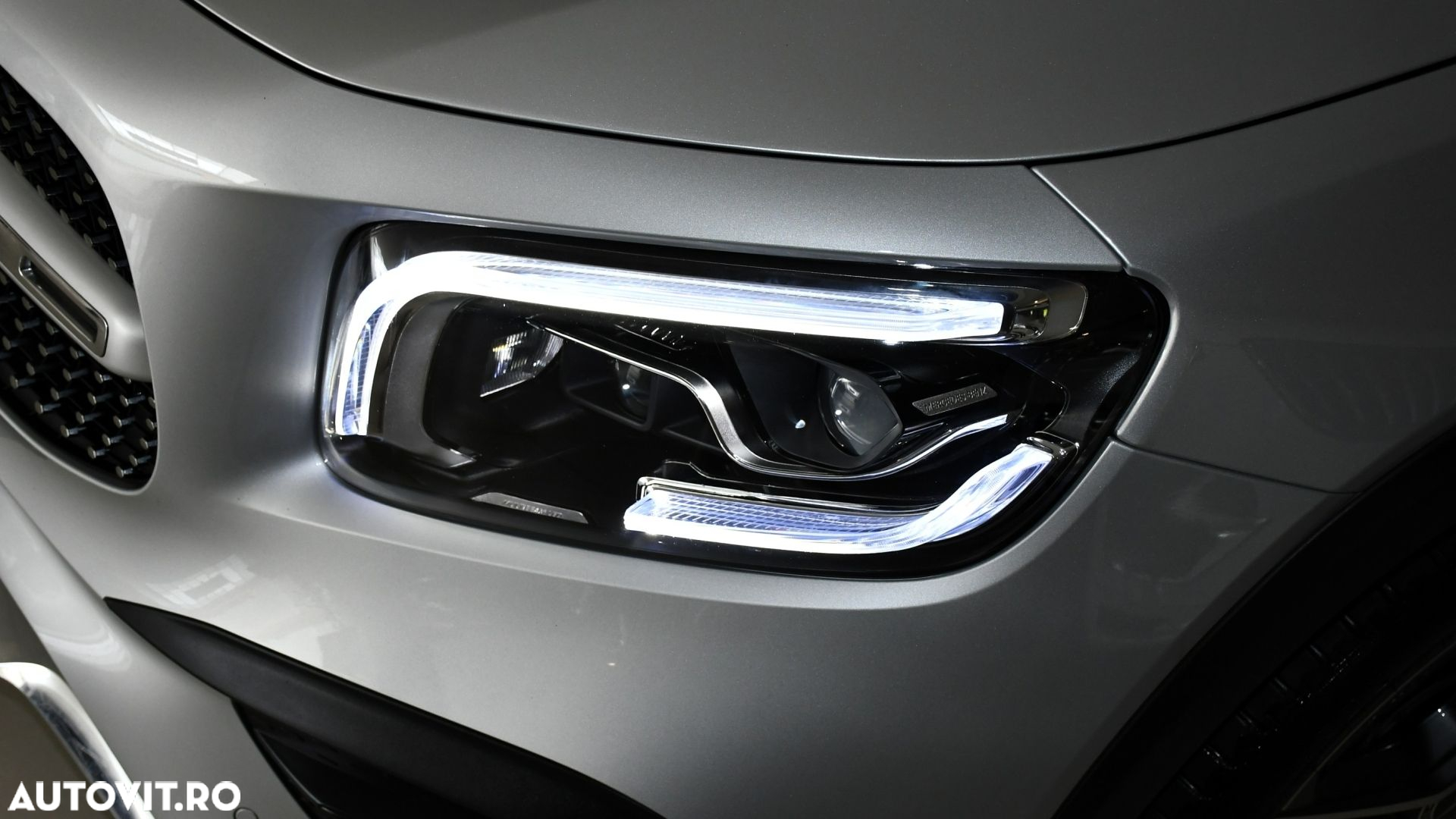 Mercedes-Benz GLB 200 d 4Matic 8G-DCT AMG Line - 25