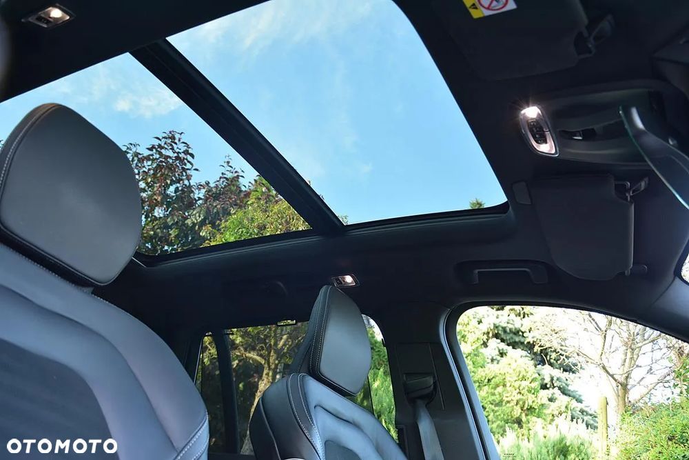 Volvo XC 90 B5 D AWD Geartronic RDesign - 23