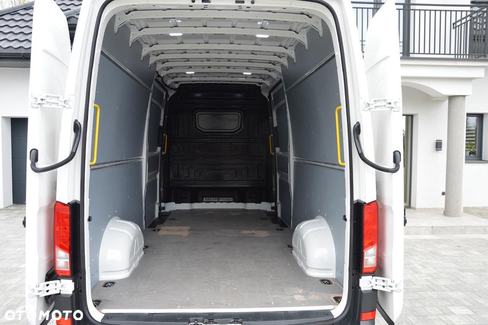 Volkswagen Crafter - 27