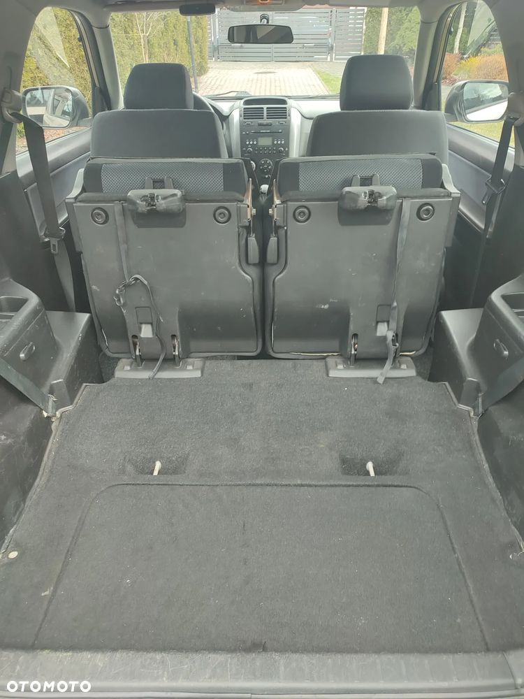 Suzuki Grand Vitara - 21