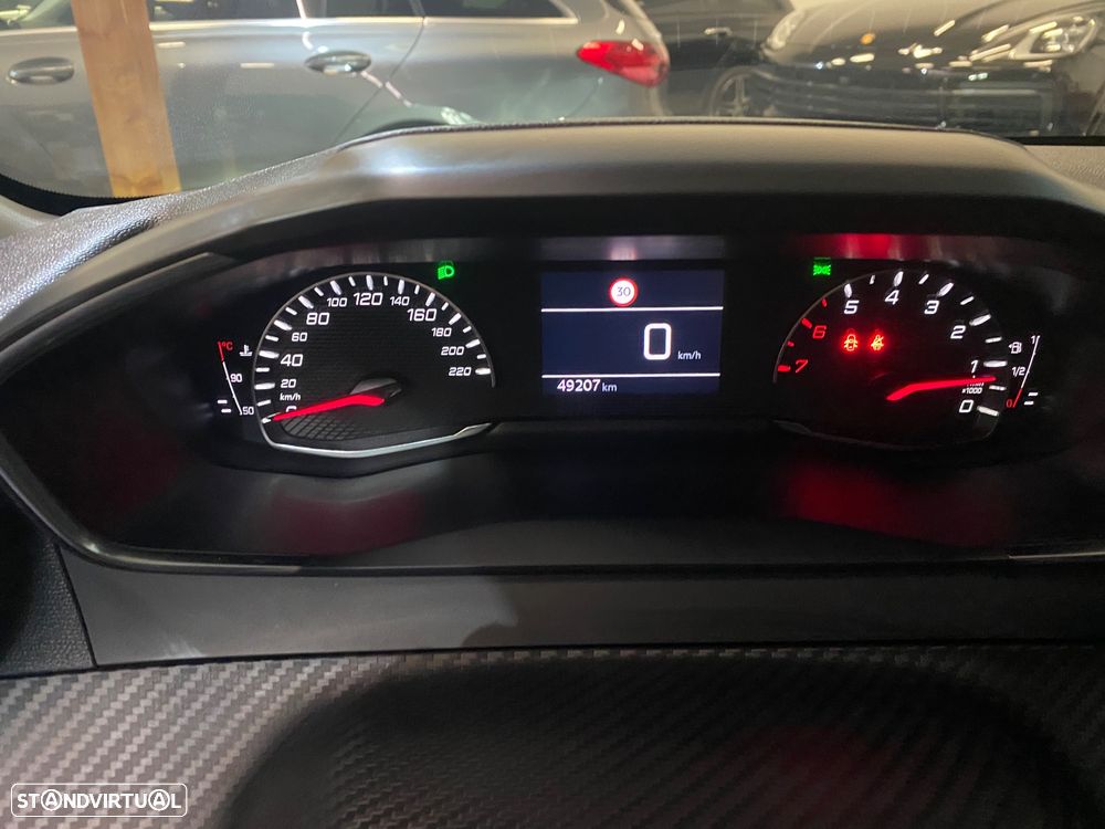 Peugeot 208 1.2 PureTech Active - 13