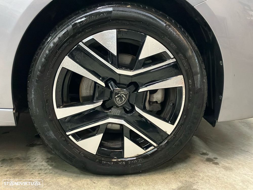 Peugeot 208 1.2 PureTech Allure - 9