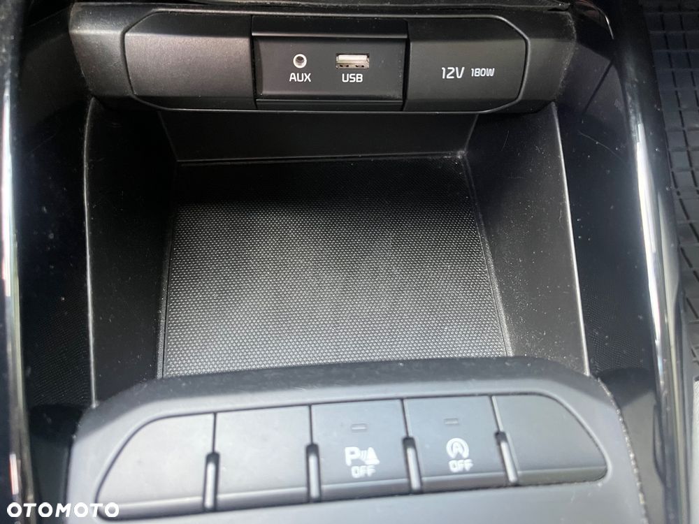 Kia Stonic 1.4 L - 15