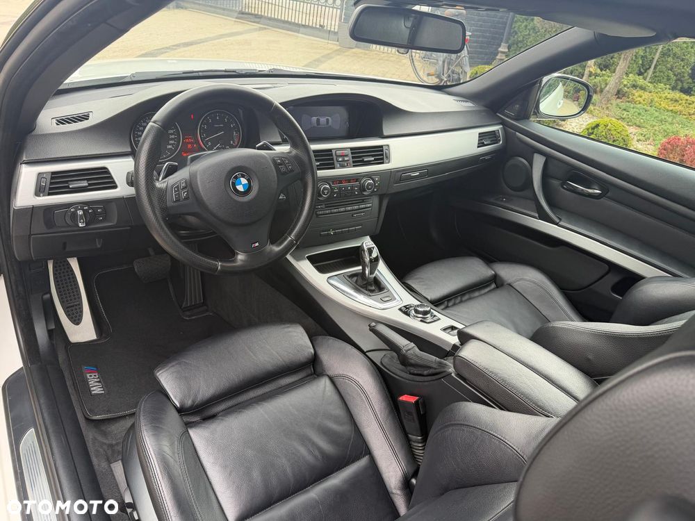 BMW Seria 3 335i Edition Exclusive - 14