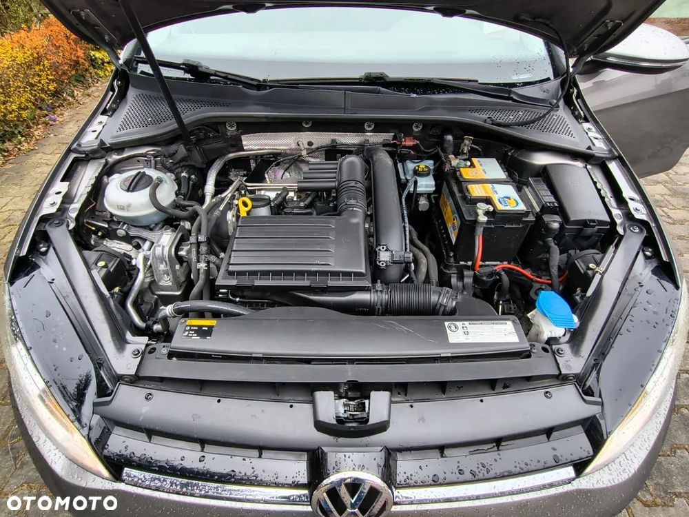 Volkswagen Golf 1.2 TSI BlueMotion Technology Lounge - 12