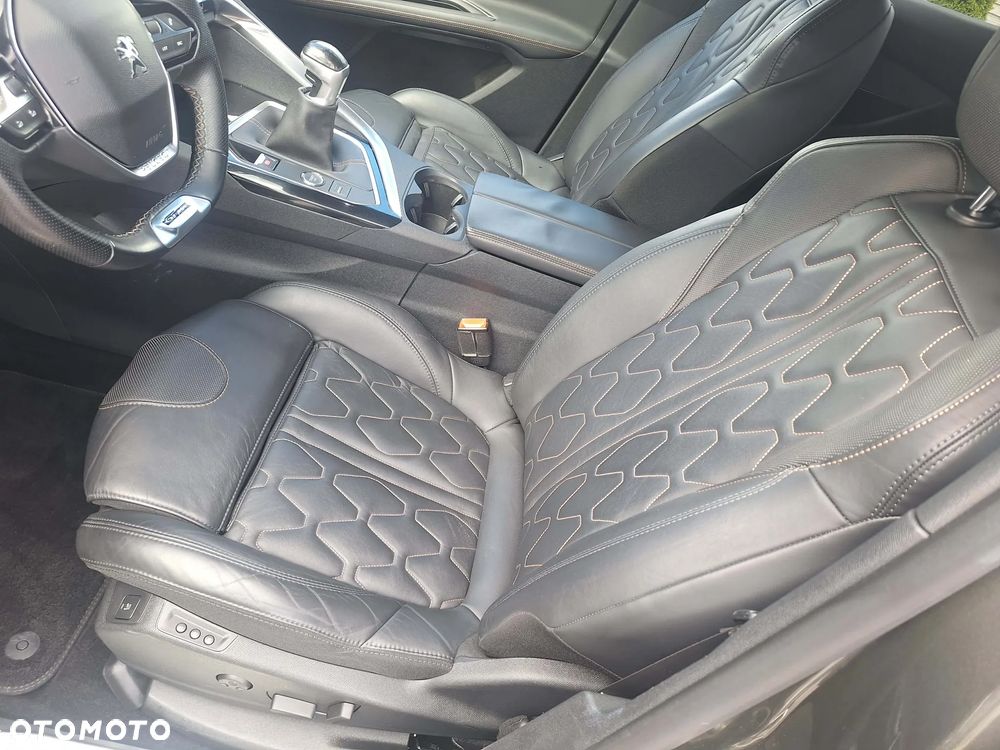 Peugeot 3008 HDi FAP 150 Premium - 37