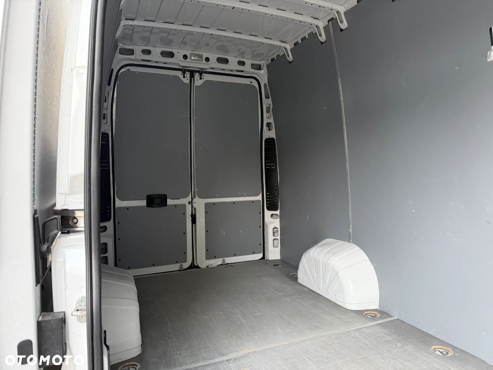 Fiat Ducato 2,3 L4H3 - 22