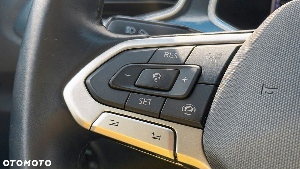 Volkswagen T-Roc 1.5 TSI Style DSG - 16