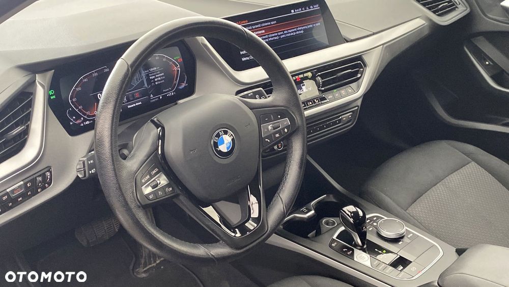 BMW Seria 1 118i Advantage - 15