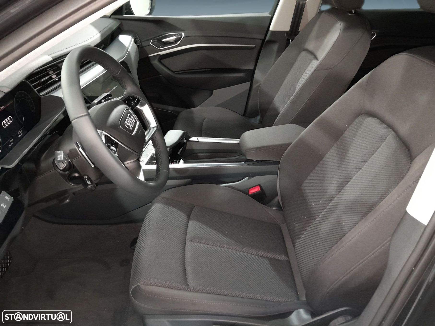 Audi Q8 e-Tron Sportback 55 quattro Advanced - 11