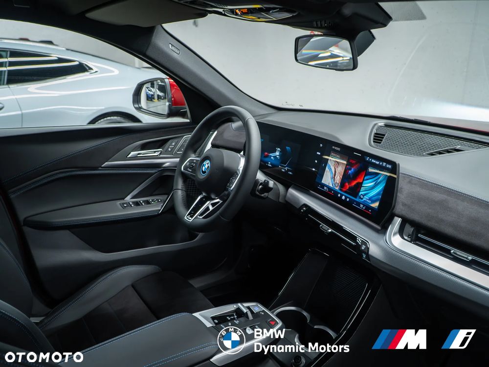 BMW iX2 eDrive20 - 20