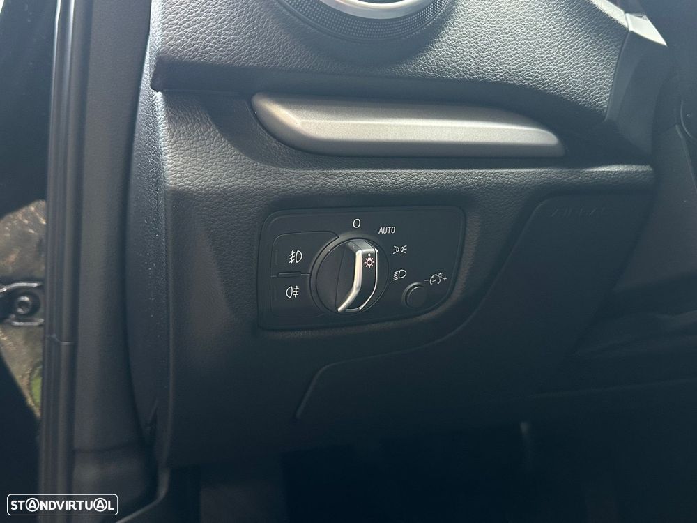 Audi A3 Sportback 1.6 TDI S-line - 10