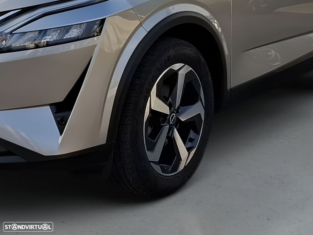 Nissan Qashqai 1.3 DIG-T N-Connecta LED — fotografia 5