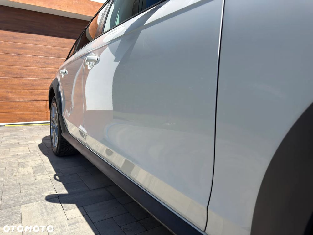 Audi A4 Allroad 2.0 TFSI Quattro S tronic - 27