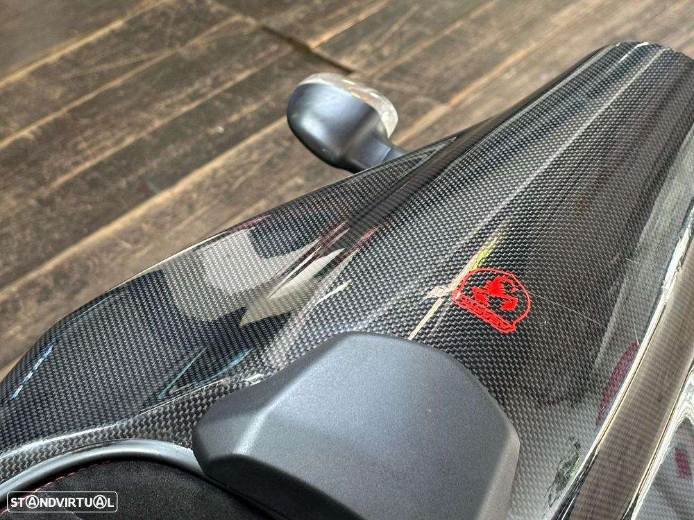 Yamaha XSR 900 Abarth 695 Limited Edition - 7