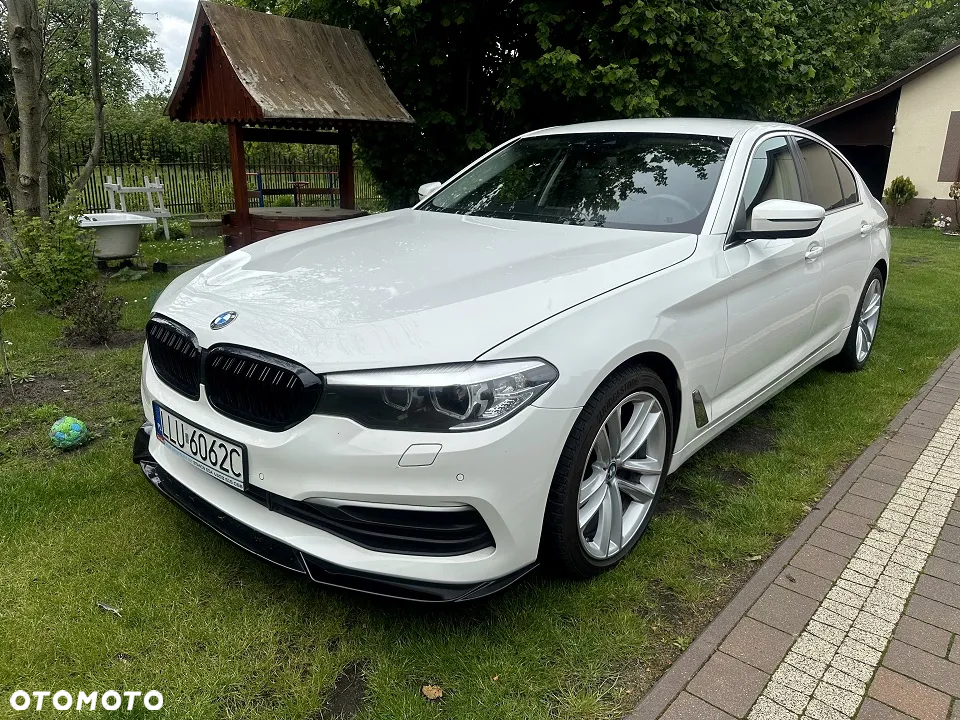 BMW Seria 5 520d Sport - 2