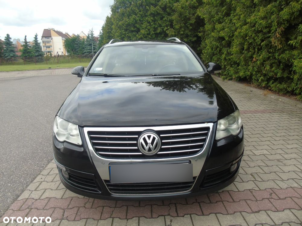 Volkswagen Passat - 2