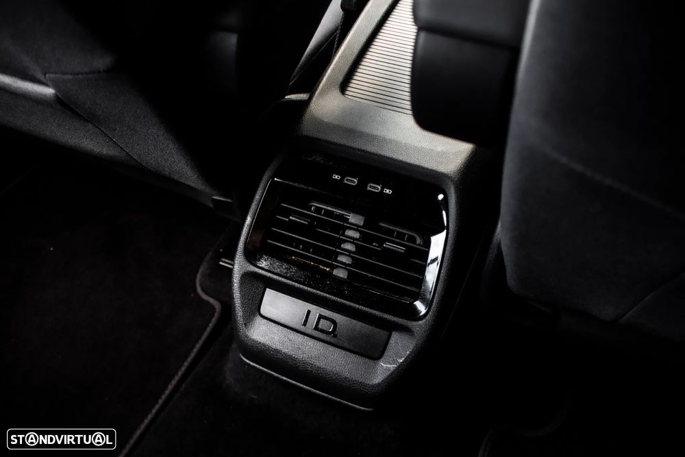 VW ID.4 77 kWh Pro Performance - 33