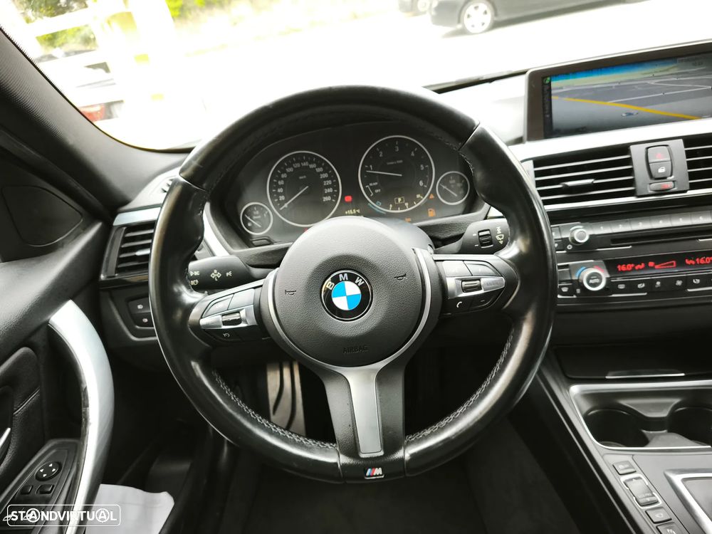 BMW 320 d Touring Auto Pack M - 35