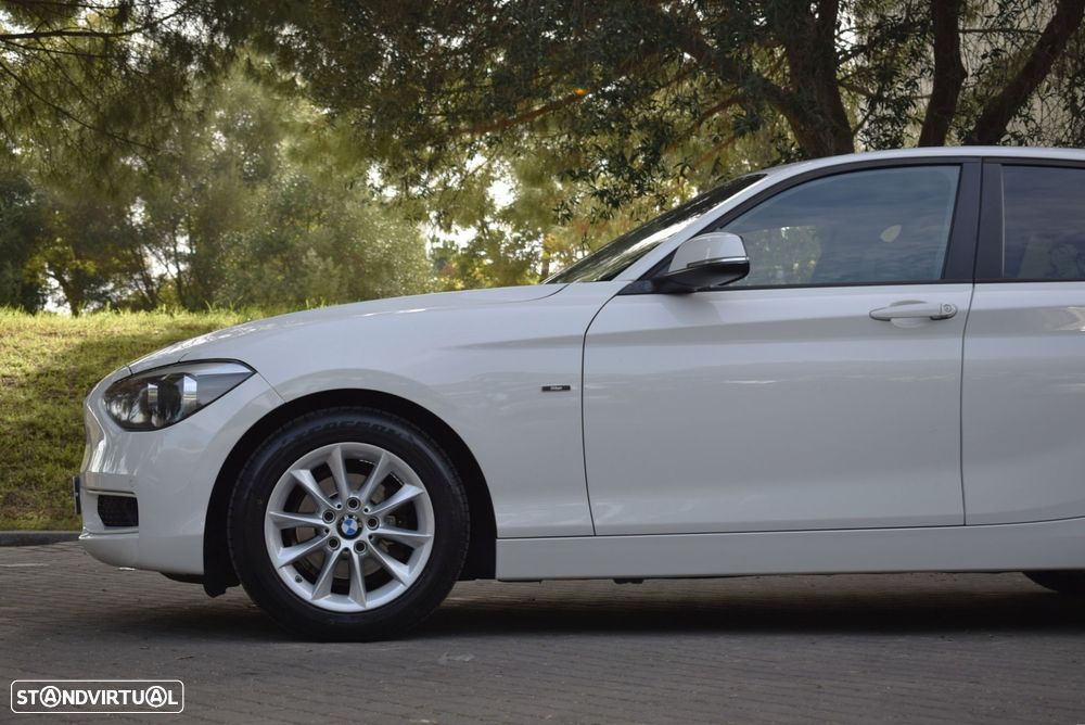 BMW 116 dA Line Urban - 12