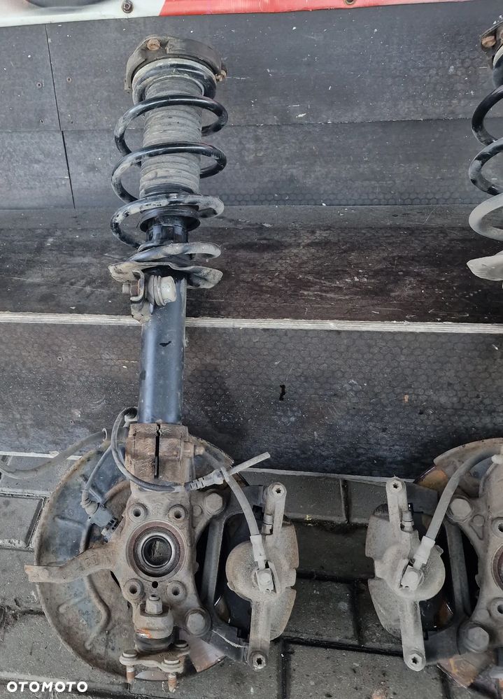 ZWROTNICA MCPERSON LEWA 2K412021AL 2K5413031 VW CADDY IV 1.4 TSI - 11