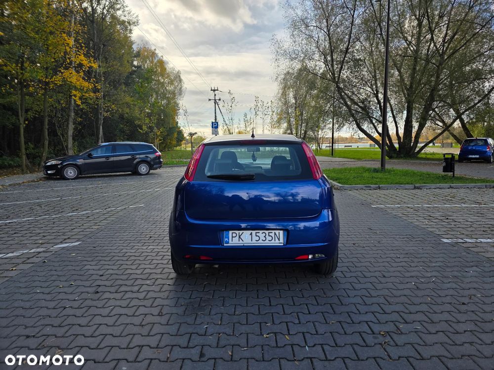 Fiat Punto 1.2 8V - 5