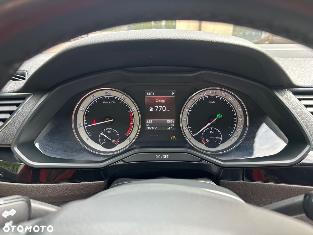 Skoda Superb 2.0 TSI L&K DSG - 11