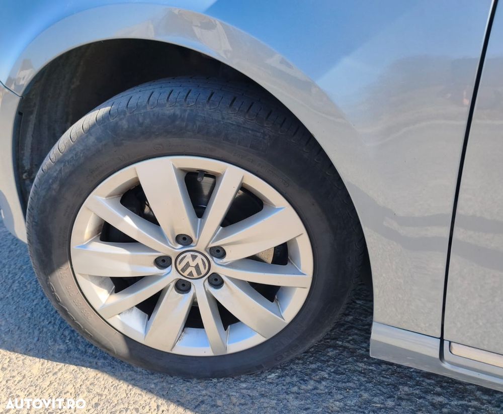 Volkswagen Passat 1.6 TDI BlueMotion Technology Comfortline - 23