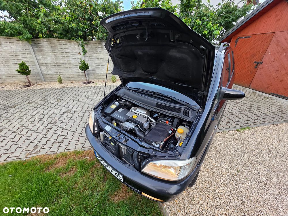 Opel Zafira 2.0 DTI Njoy - 11