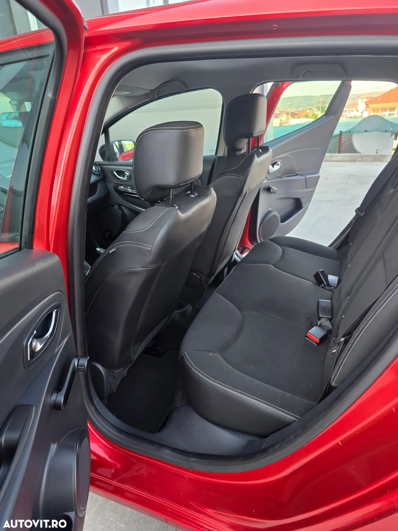Renault Clio TCe 90 Limited - 9