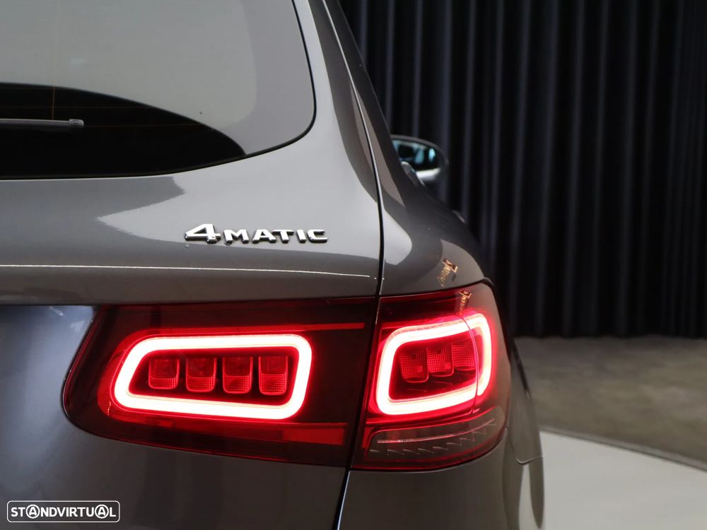 Mercedes-Benz GLC 300 de 4Matic - 11