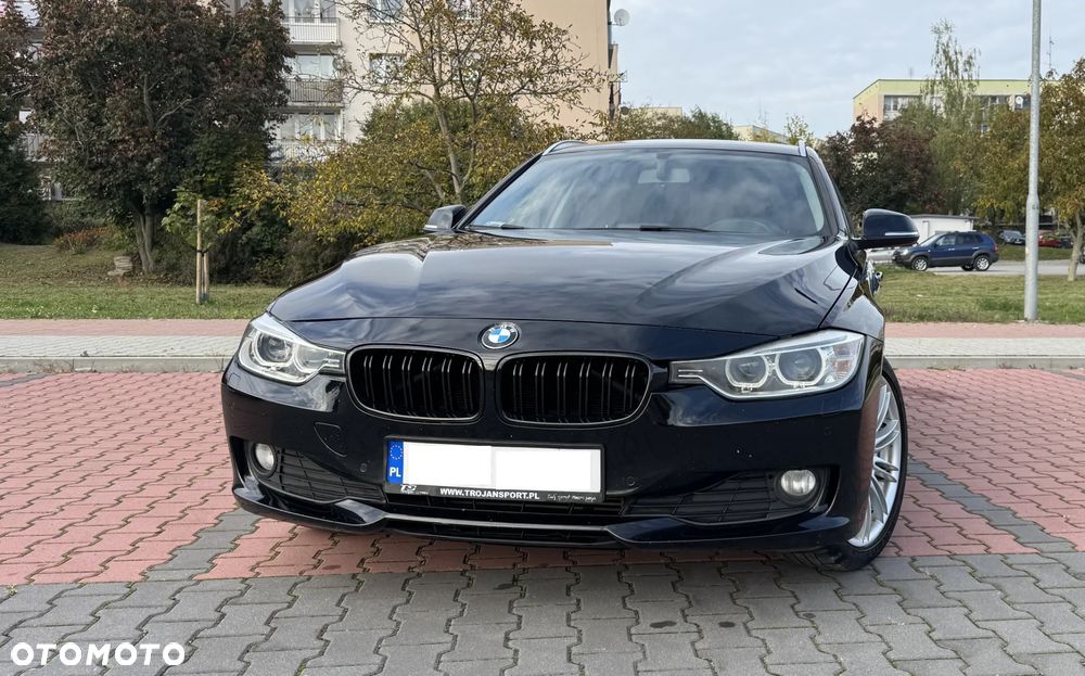 BMW Seria 3 318d - 11
