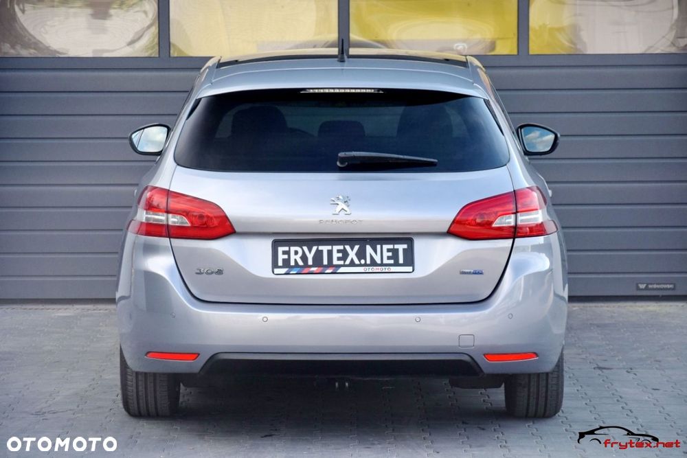 Peugeot 308 - 13